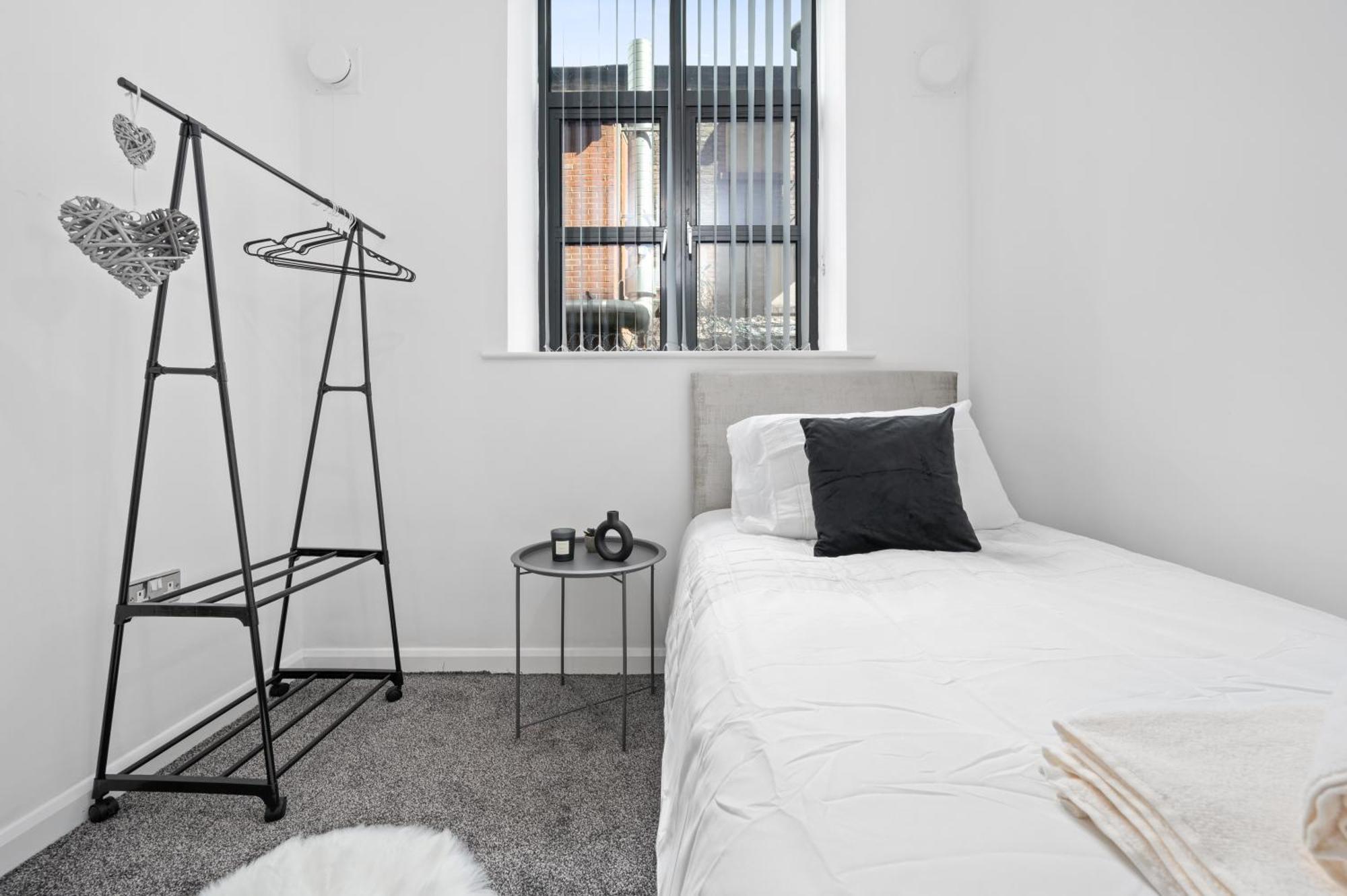 Modern 2bed Northern Quarter, Long Stays, Contractors Manchester